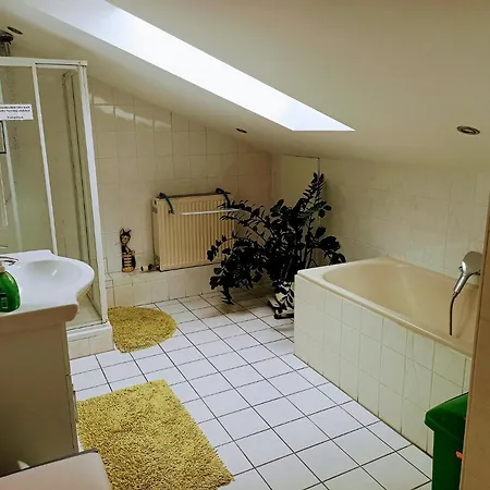 Apartment Schraedobler