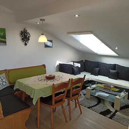 Apartment Schrädobler *
